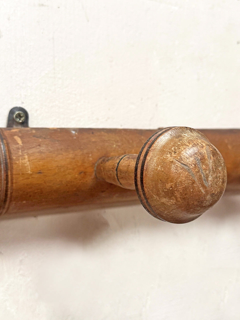 Faux bamboo coat rack