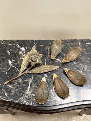 Flower ashtray
