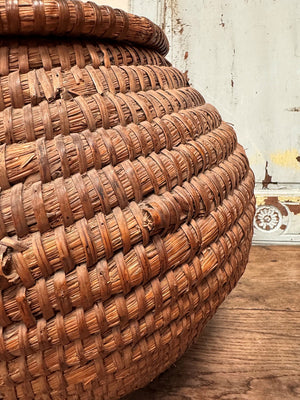 Lidded rattan storage container (Reserved)