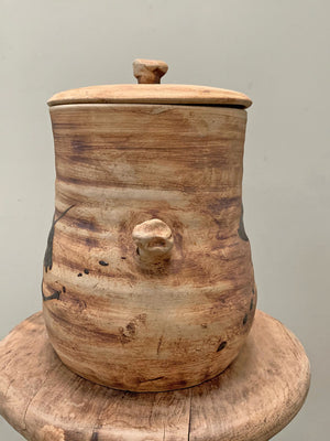 Lidded pot