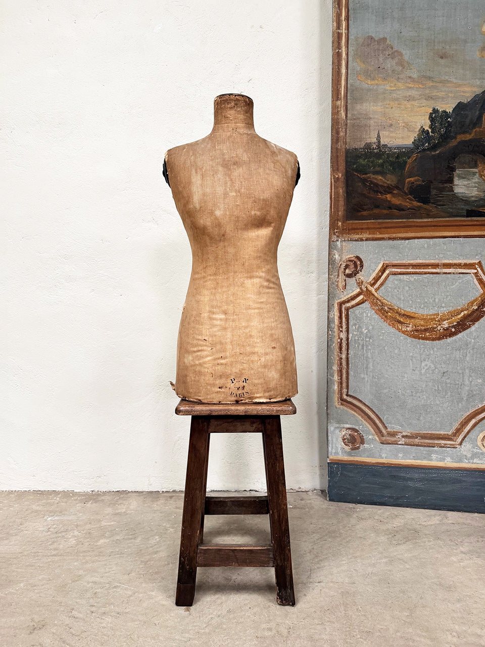 Mannequin torso
