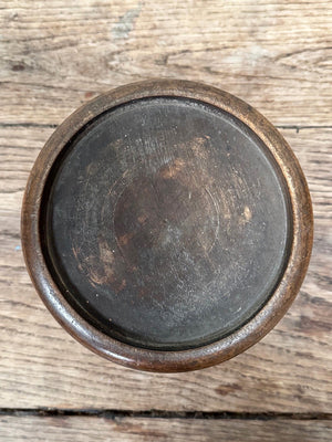 Pair of short oak stands