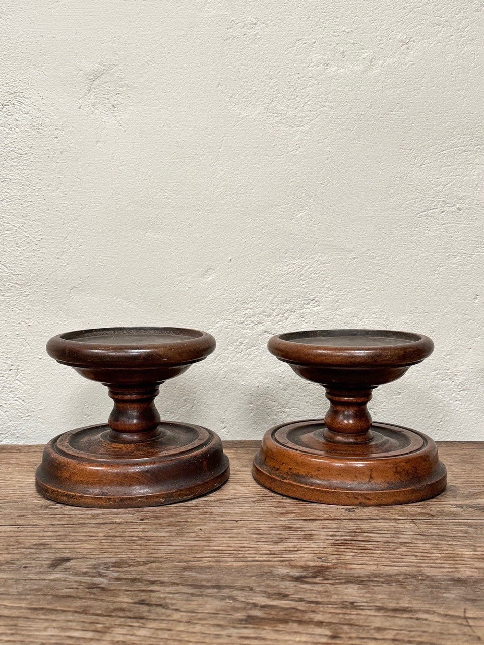 Pair of short oak stands