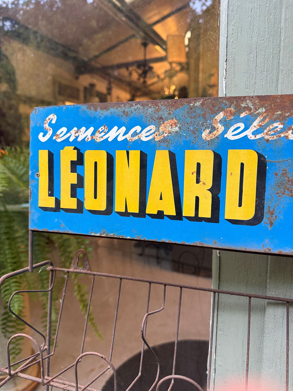 Leonard Lille seed packet display rack