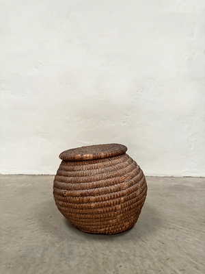 Rattan storage container