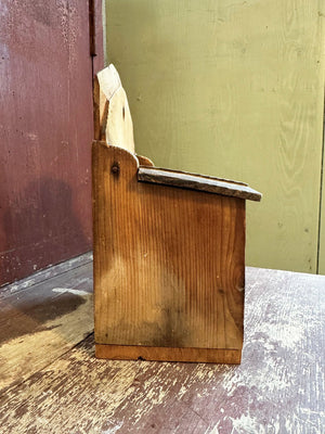 Salt box