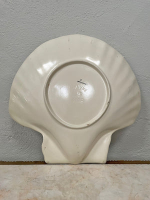 Large shell dish