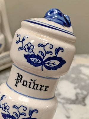 Blue onion spice jars (Reserved)