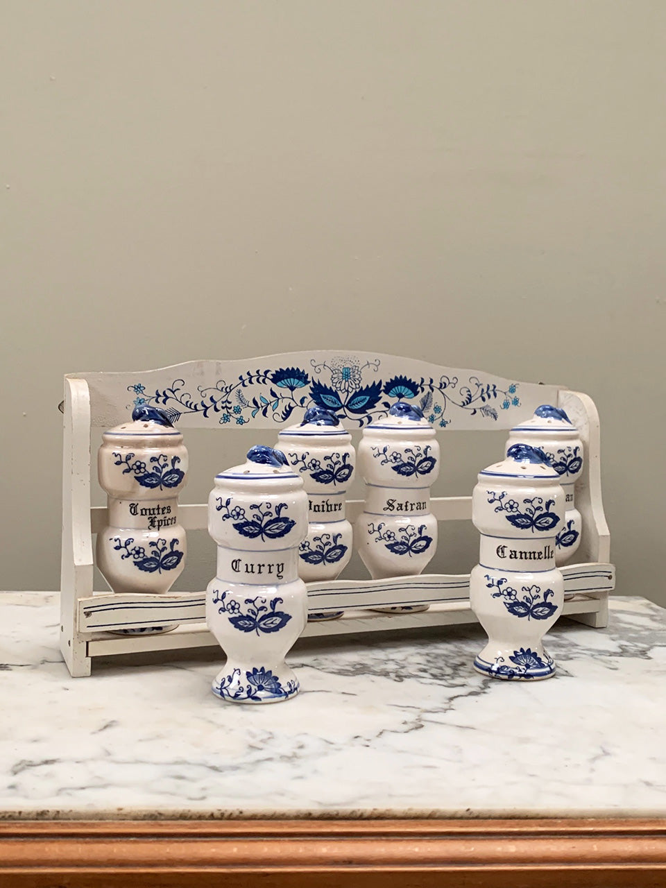 Blue onion spice jars