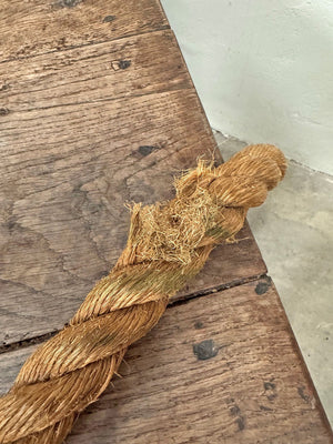 Stair rope with wall brackets (Reserved)