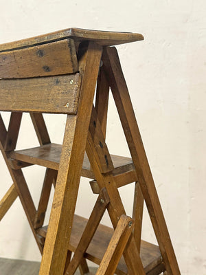 Folding library steps