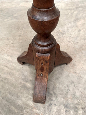 Tall candle holder