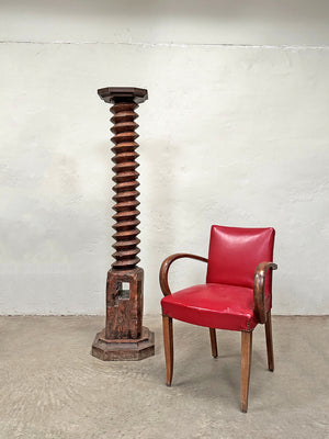 Tall wine press screw