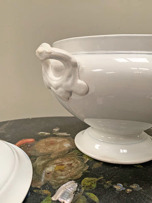 Ceramic tureen with lid