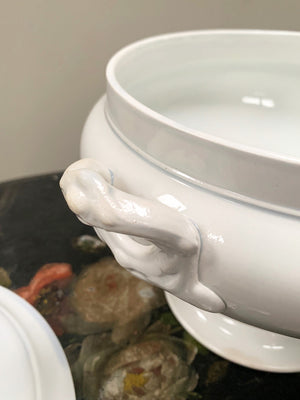 Ceramic tureen with lid