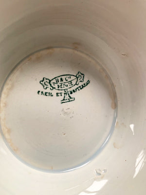 Ceramic tureen with lid