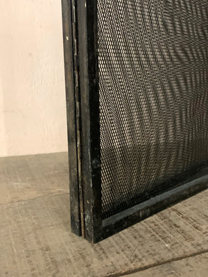 Low and wide fireguard