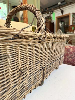12 bottle wicker basket