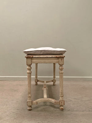 Louis XVI bench with cushion