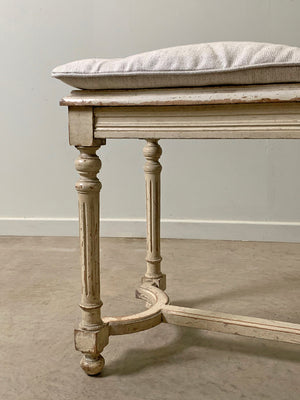 Louis XVI bench with cushion