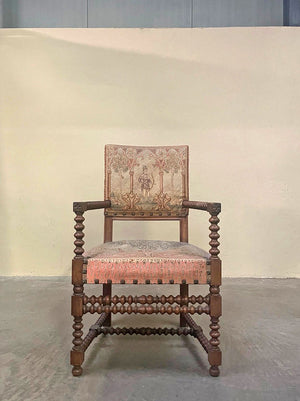 Large size bobbin carver chair