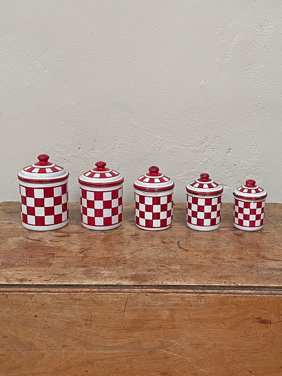 Checkered enamel pots (set) (Reserved)