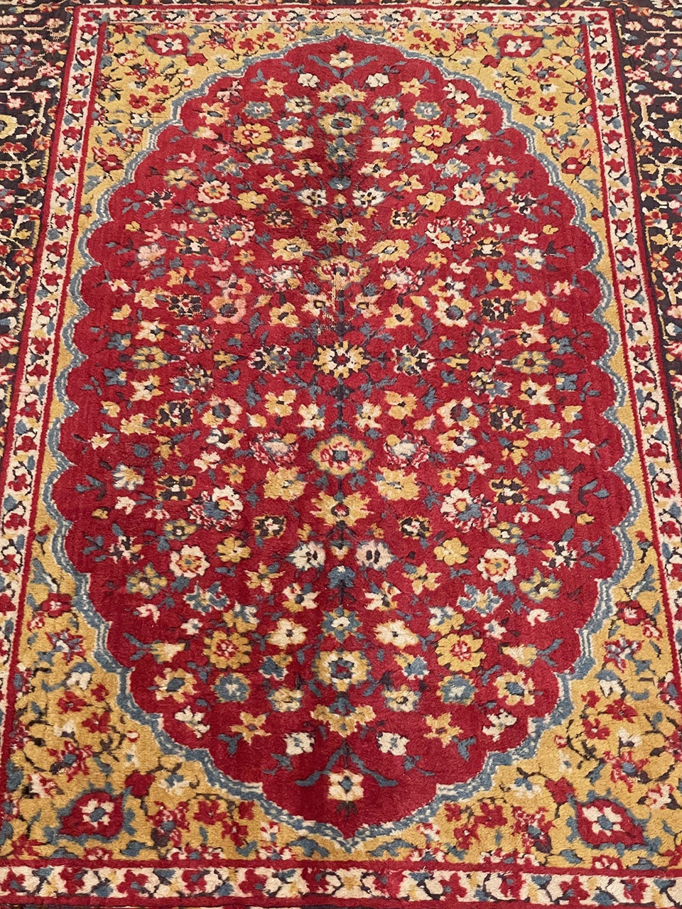 Rug