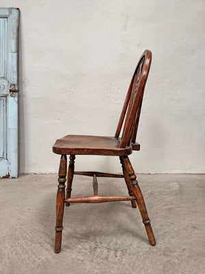 Set of 3 country kitchen chairs (Reserved)