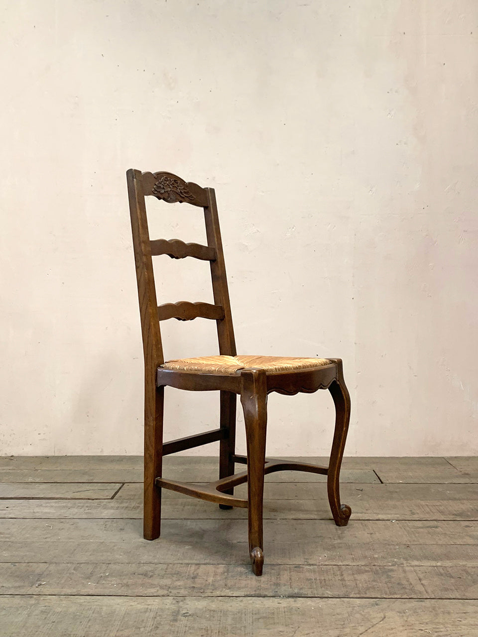 Set of 6 rush seat dining chairs (each)