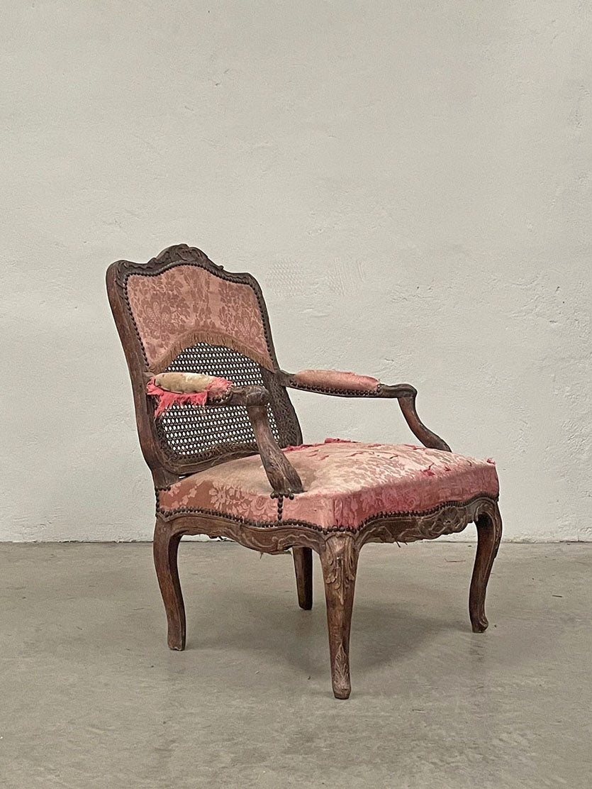 Bergère chair