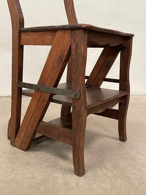 Metamorphic steps / chair