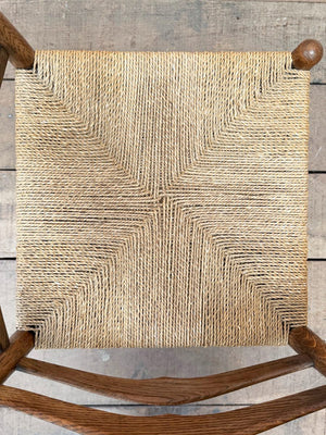 Corner chair