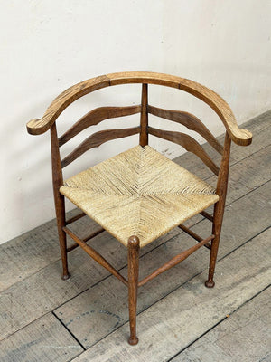 Corner chair