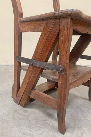 Steps / Chair