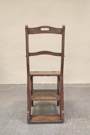 Steps / Chair
