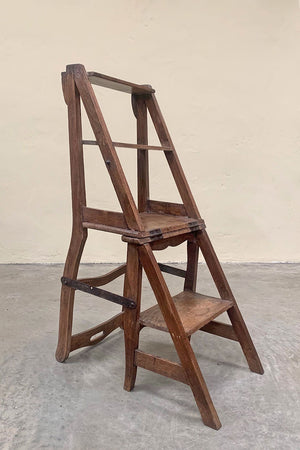 Steps / Chair