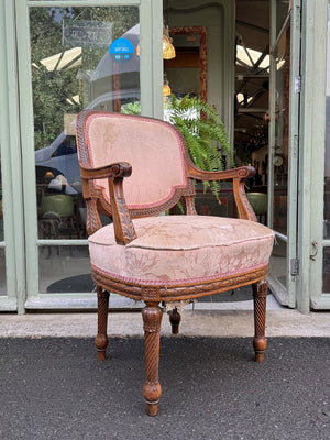 Louis Philippe carved walnut chair