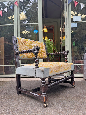 Wide love seat