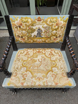 Wide love seat