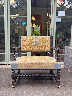 Wide love seat