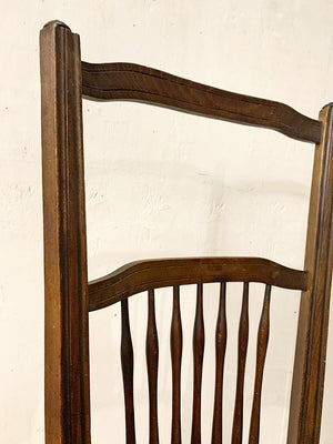 Low rush seat occasional chair