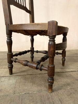 Low rush seat occasional chair