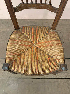 Low rush seat occasional chair