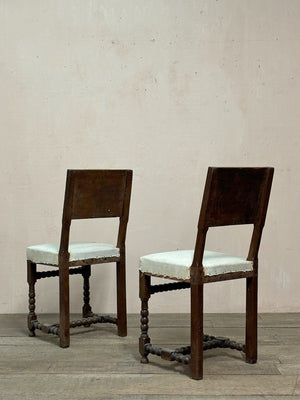 Pair of oak chairs 'as is'