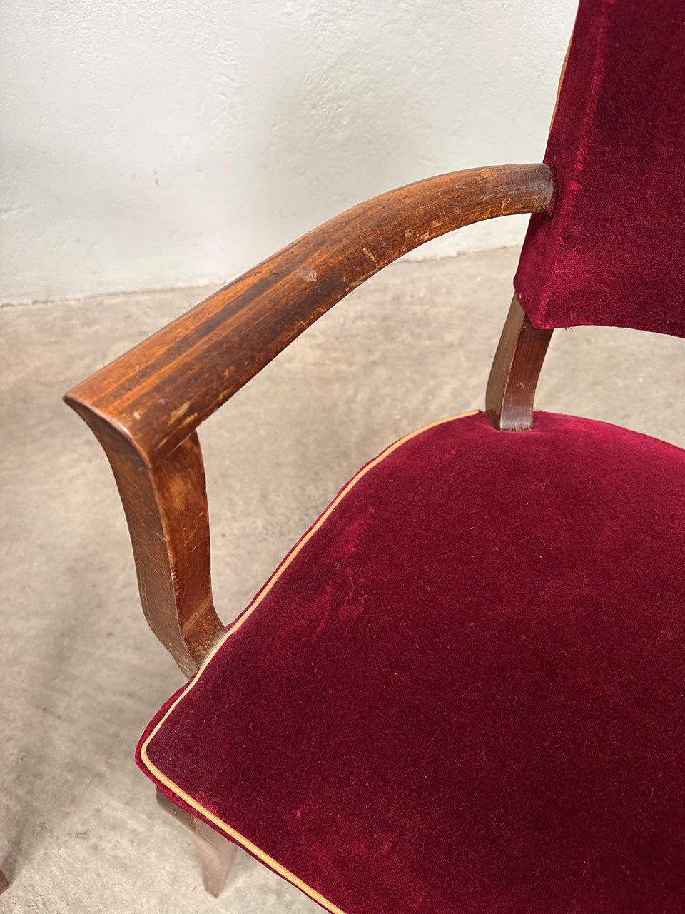Pair of velvet buttoned bridge chairs