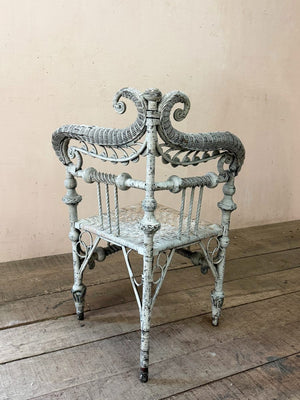 Rattan corner chair