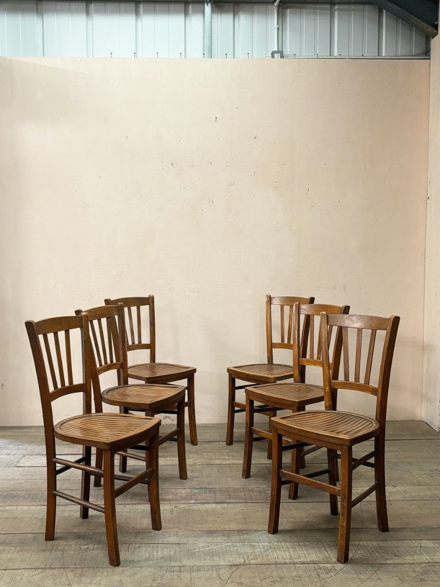 Set of cafe chairs (set of 6)