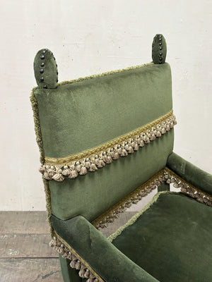 Throne chair 'as is'