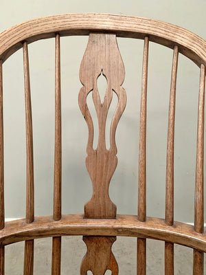 Low Windsor chair