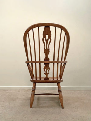 Low Windsor chair